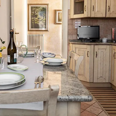 La Casa D'amelia * Ceparana