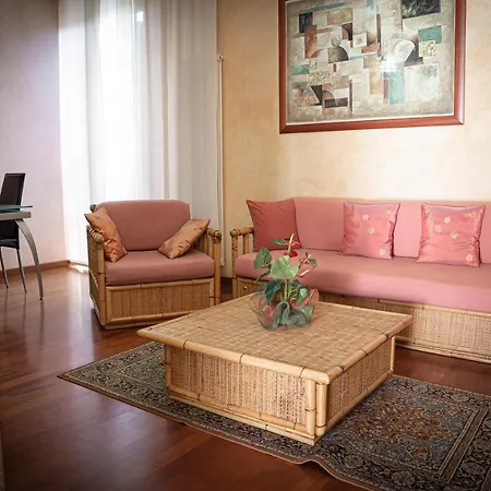 La Casa D'amelia Дом отдыха Ceparana